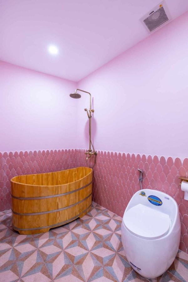 Pisces Hotel Хуе Екстериор снимка