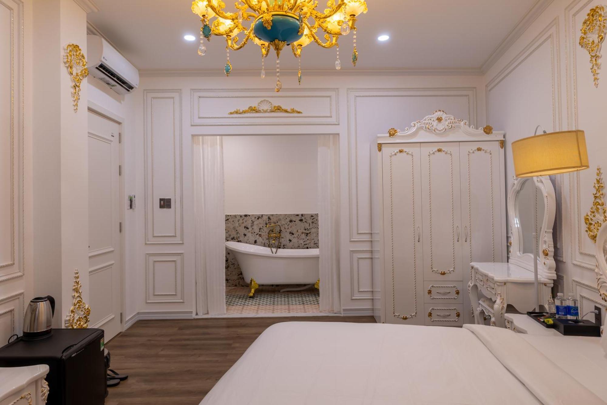 Pisces Hotel Хуе Екстериор снимка